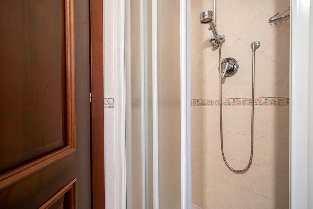 Apartamento 10min Dalla Ghirlandina And Relax In *